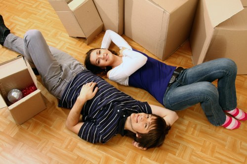 Packing and loading service for Shepherds Bush relocation