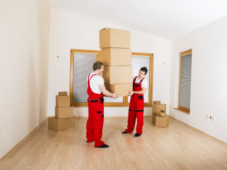 Flexible man and van support for homes and businesses in Shepherds Bush